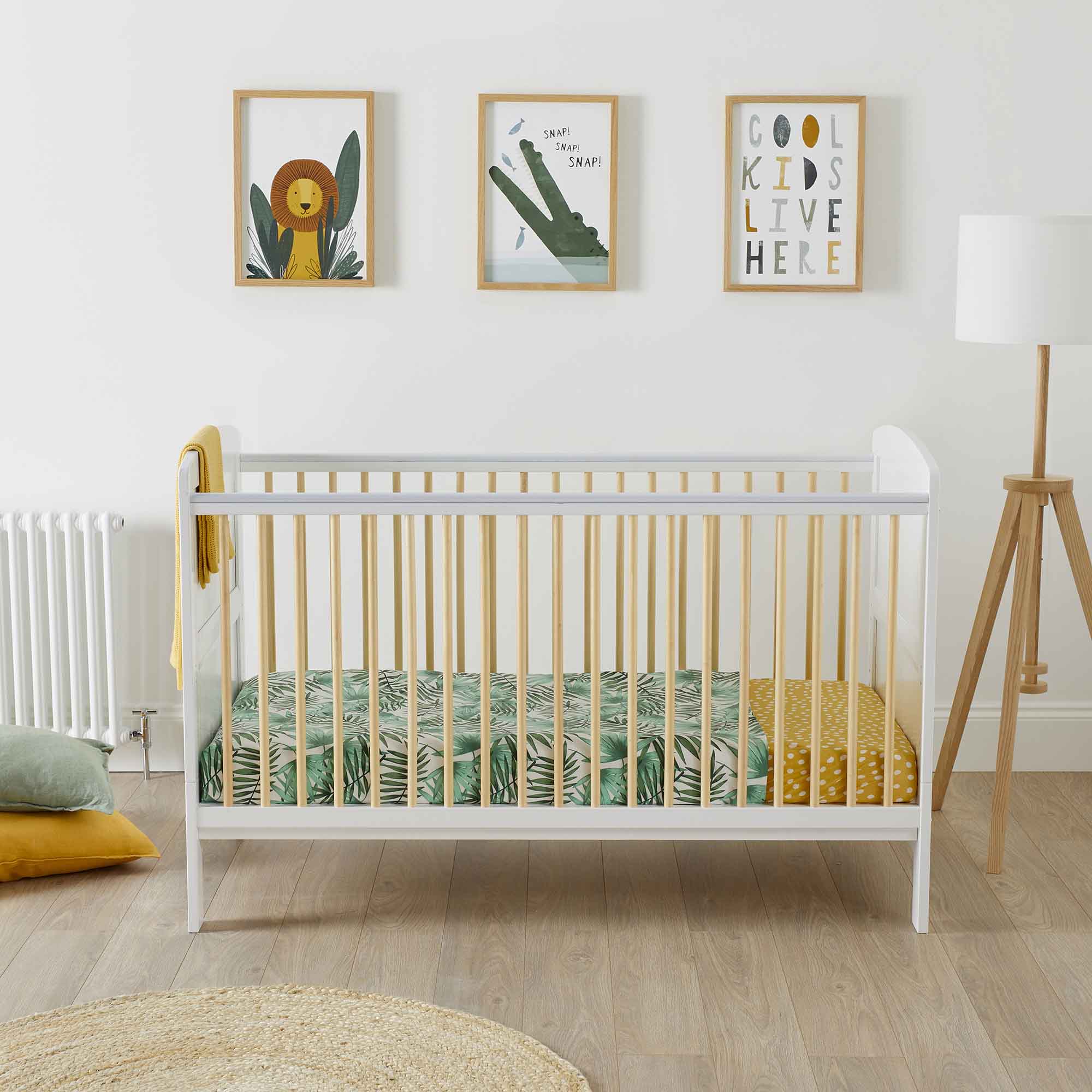 Coleby Classic Scandi Cot Bed