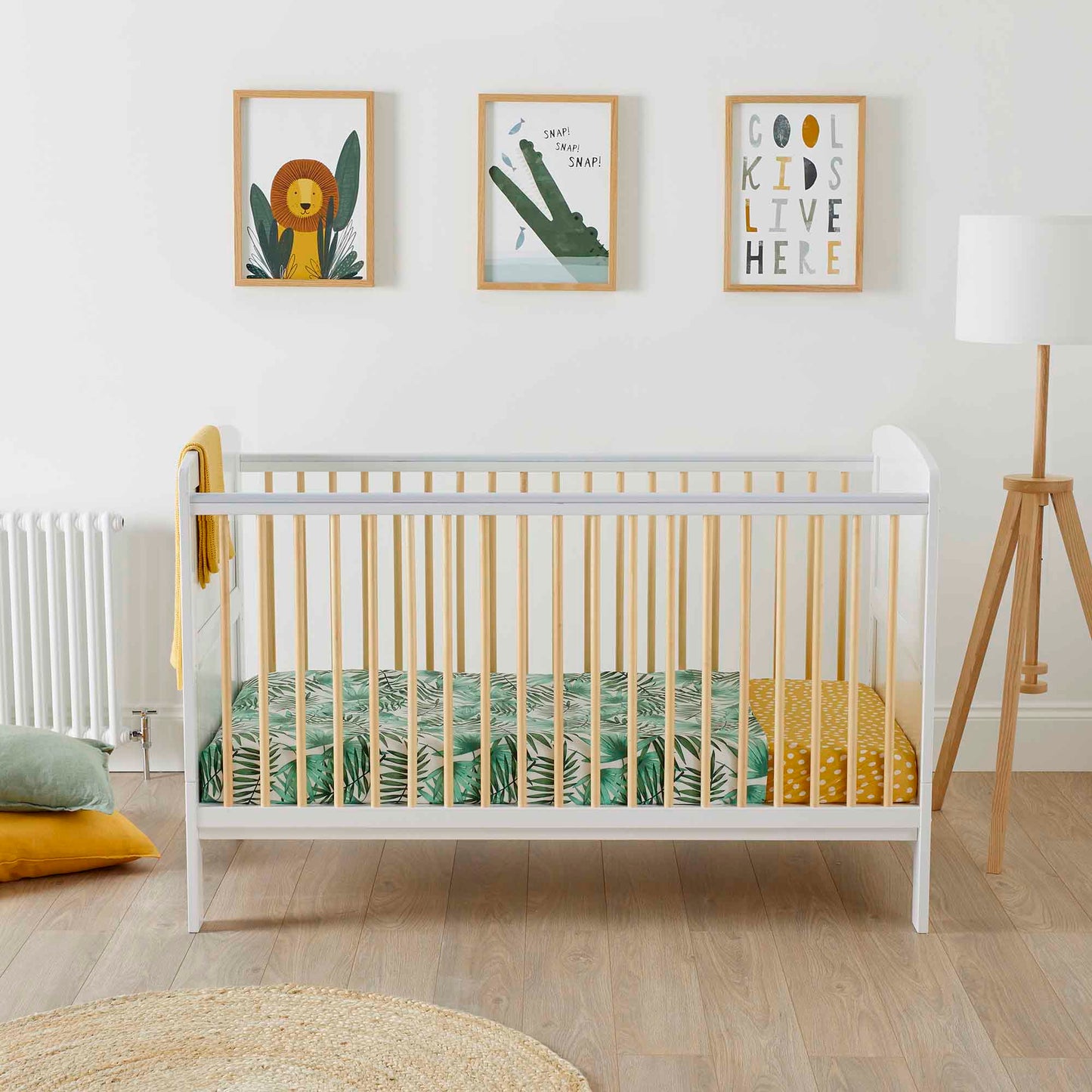 Coleby Classic Scandi Cot Bed