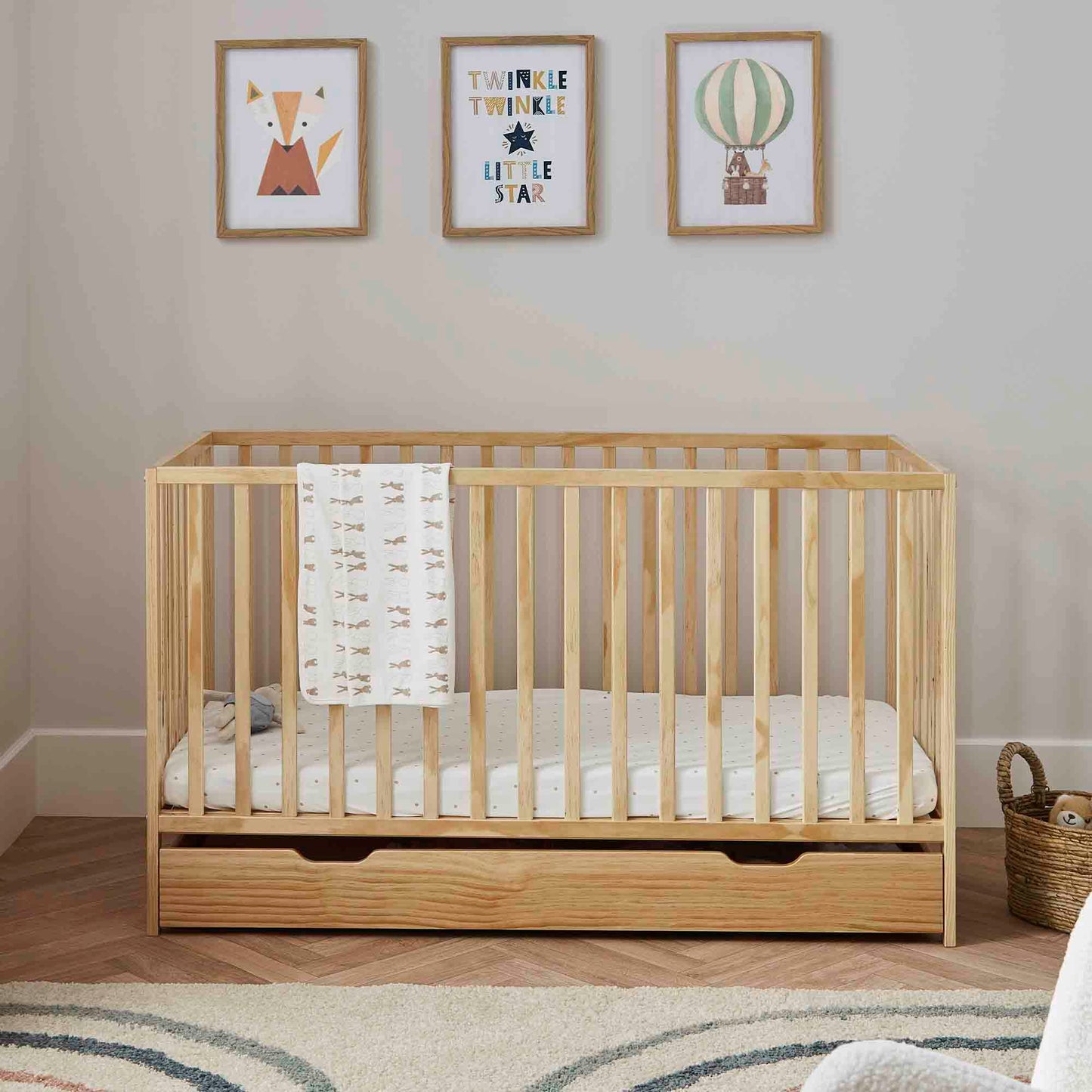 Hartley Classic Cot & Under Drawer